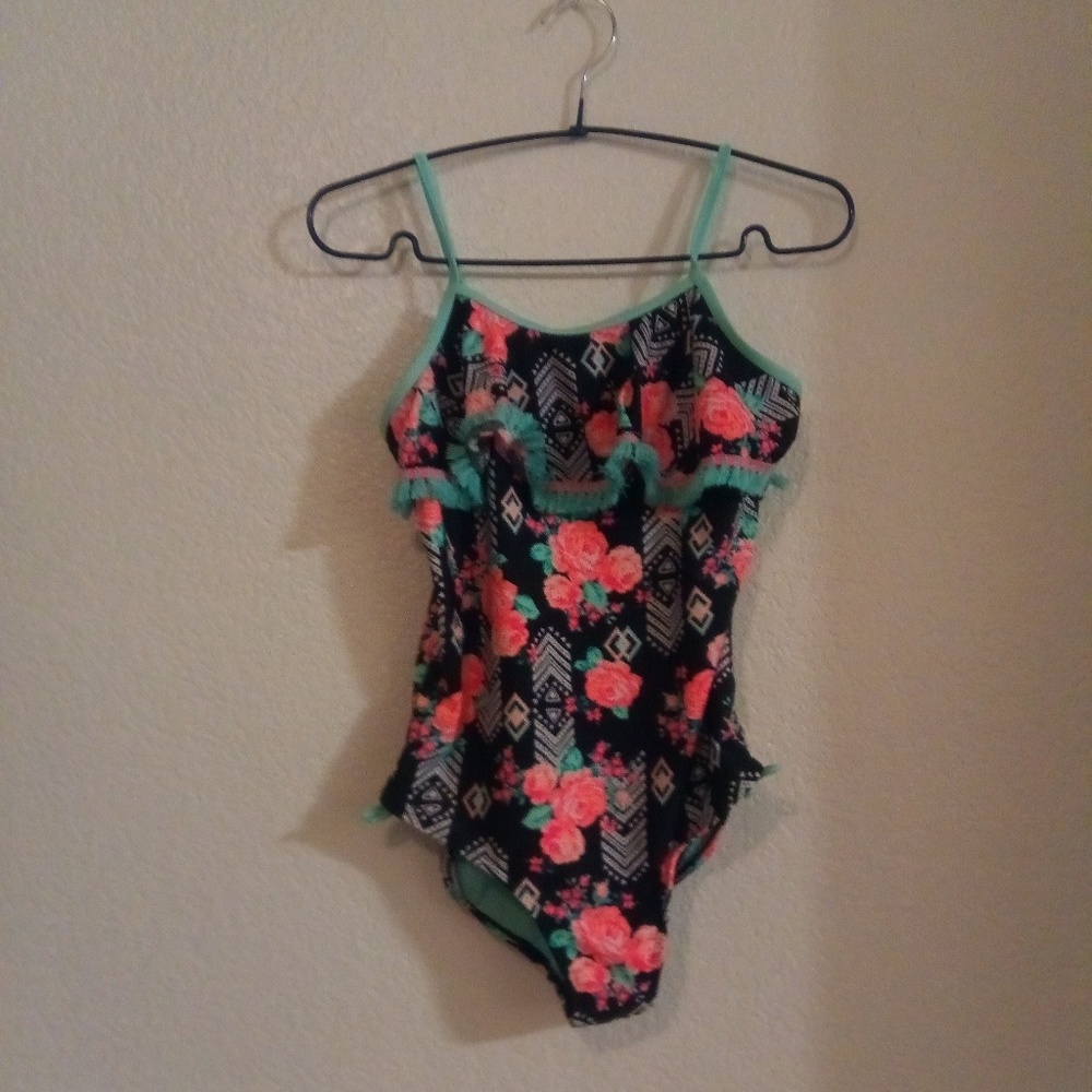 Bathing suit